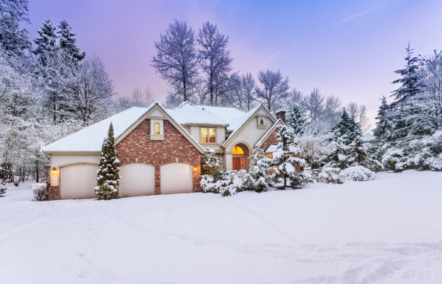 Winterizing Your Holiday Home for Cold Weather imgae
