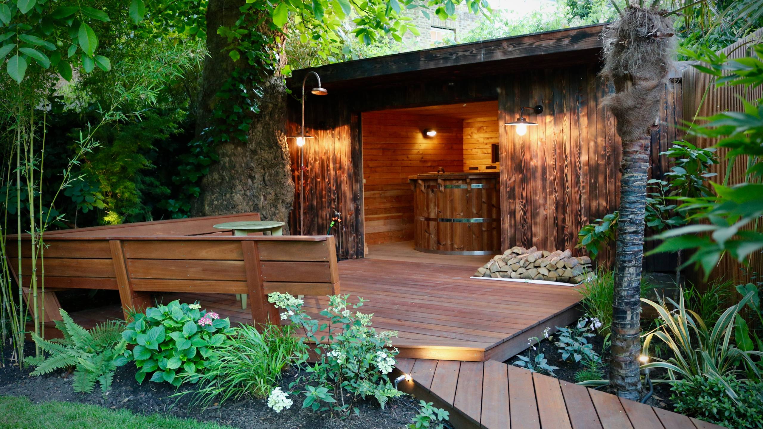 How to Design a Cabin Spa Corner with Minimal Space imgae