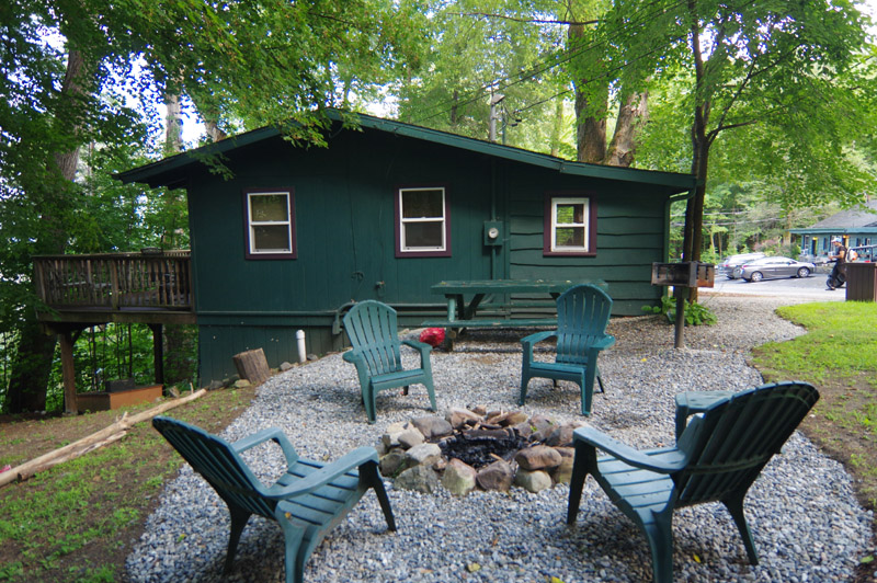 Seasonal Cabin Checklist: Preparing Your Cabin for Every Season imgae