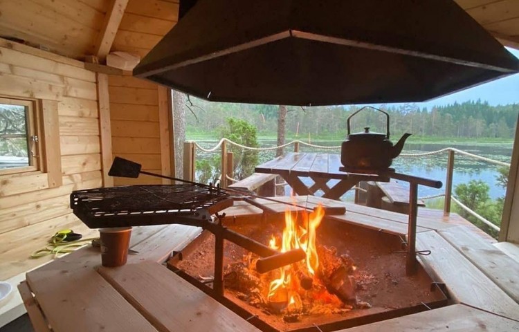 Cabin BBQ and Picnic Area Setup Guide imgae